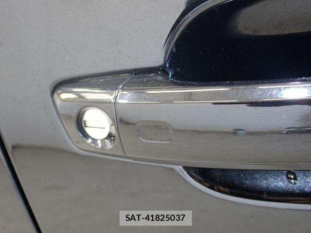 Audi A3 SEDAN 2015-08 8523589-11