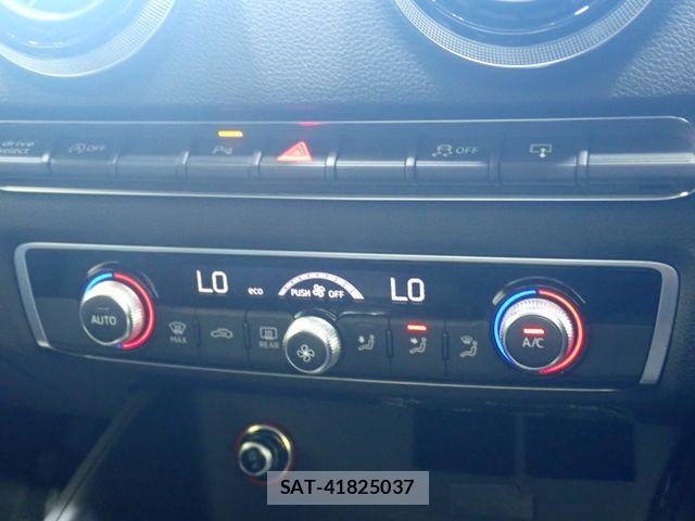 Audi A3 SEDAN 2015-08 8523589-14