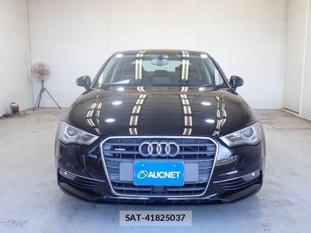 Audi A3 SEDAN 2015-08 8523589-5