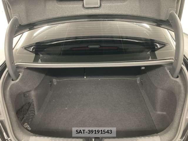 Audi A3 SEDAN 2023-06 8523590-22