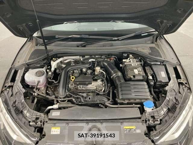 Audi A3 SEDAN 2023-06 8523590-23