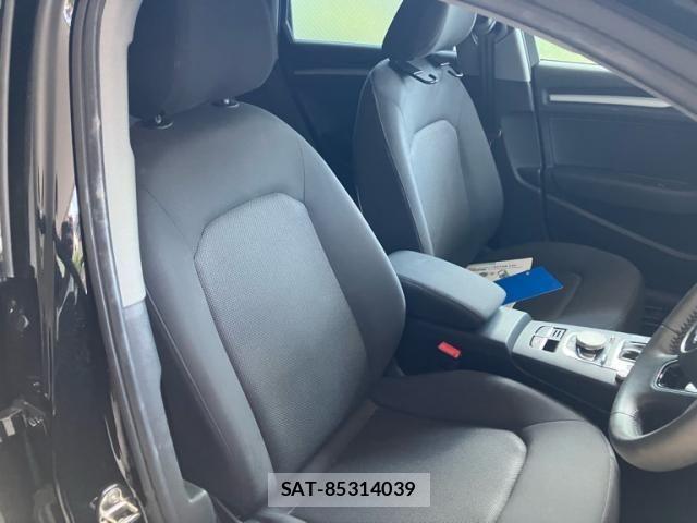 Audi A3 SEDAN 2020-09 8523591-18
