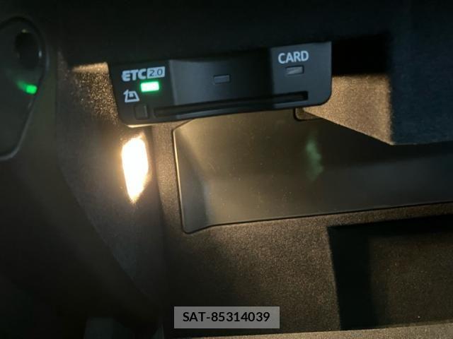 Audi A3 SEDAN 2020-09 8523591-24