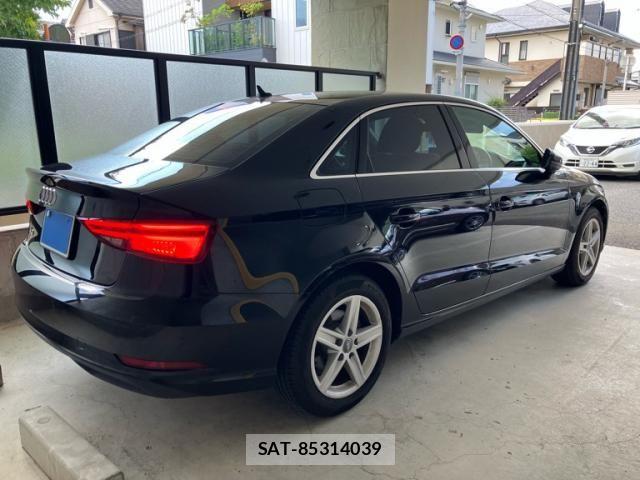 Audi A3 SEDAN 2020-09 8523591-2