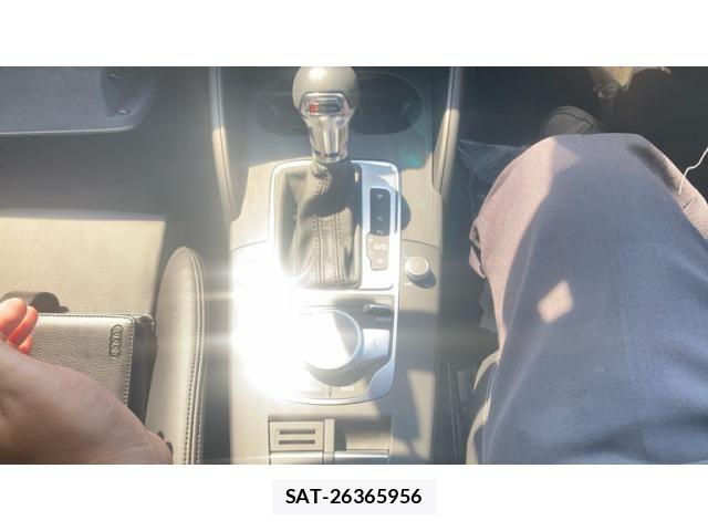 Audi A3 SEDAN 2020-08 8561178-24