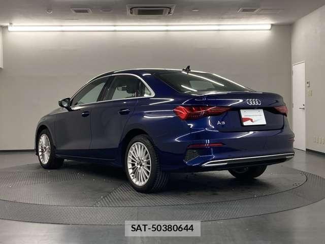 Audi A3 SEDAN 2023-07 8625845-7
