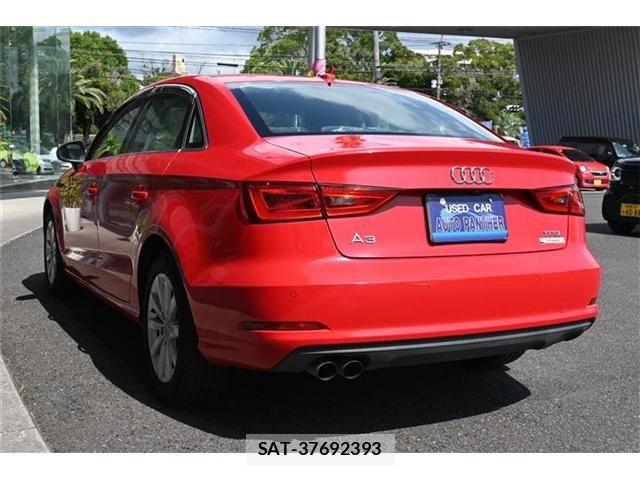 Audi A3 SEDAN 2014-12 8658050-2