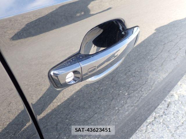 Audi A3 SEDAN 2016-09 8665816-12
