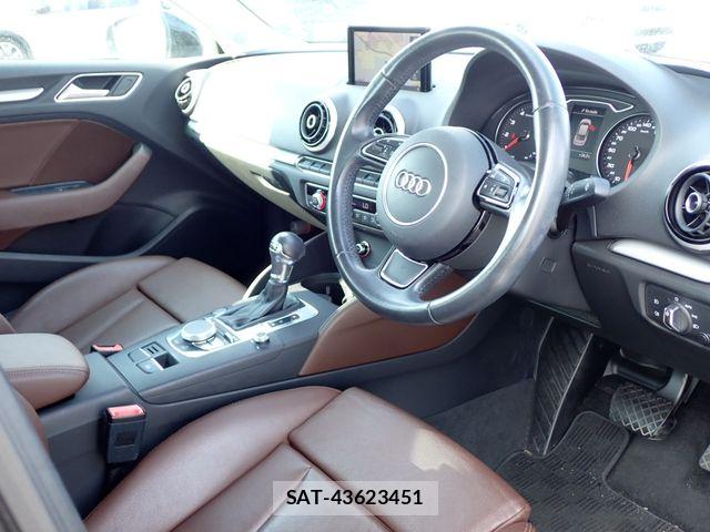 Audi A3 SEDAN 2016-09 8665816-1