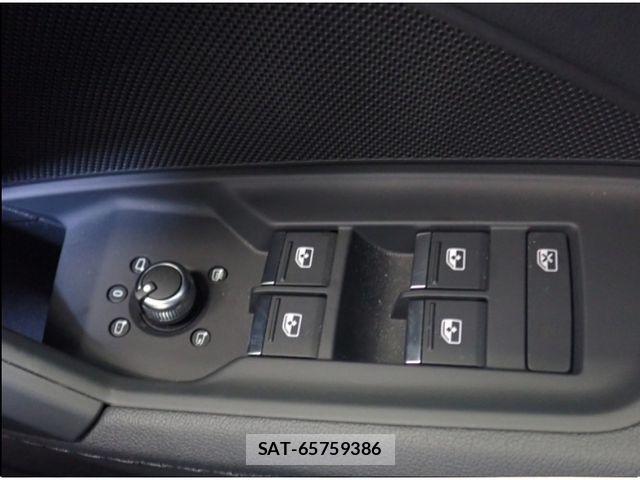 Audi A3 SEDAN 2023-10 8665817-9