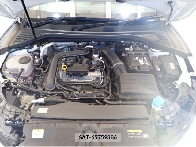 Audi A3 SEDAN 2023-10 8665817-13