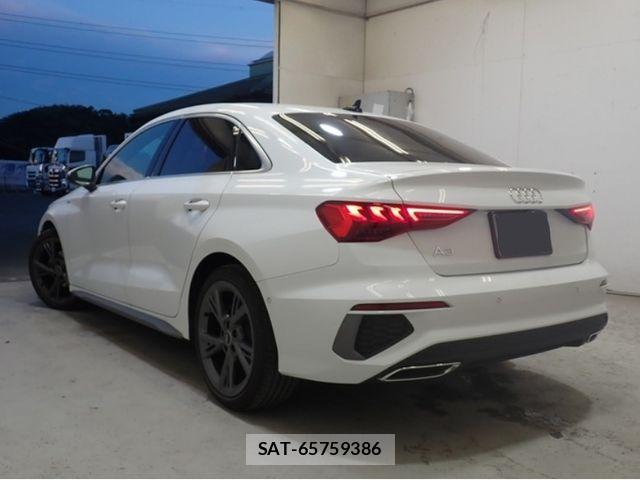 Audi A3 SEDAN 2023-10 8665817-1