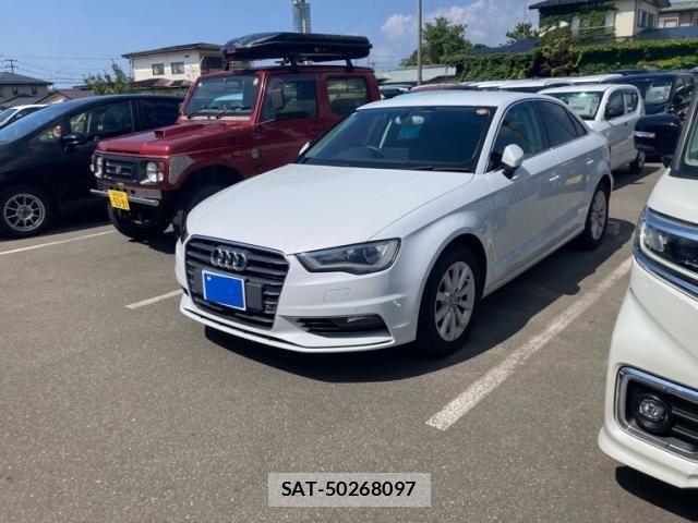 Audi A3 SEDAN 2014-05 8740551-2