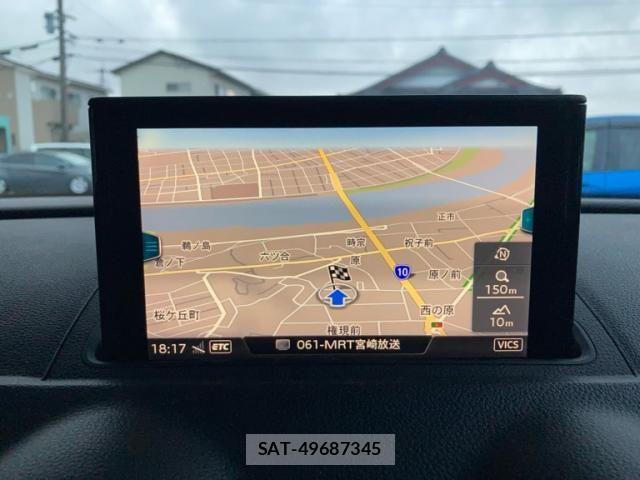 Audi A3 SEDAN 2018-09 8740543-18