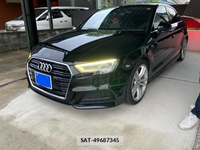 Audi A3 SEDAN 2018-09 8740543-1