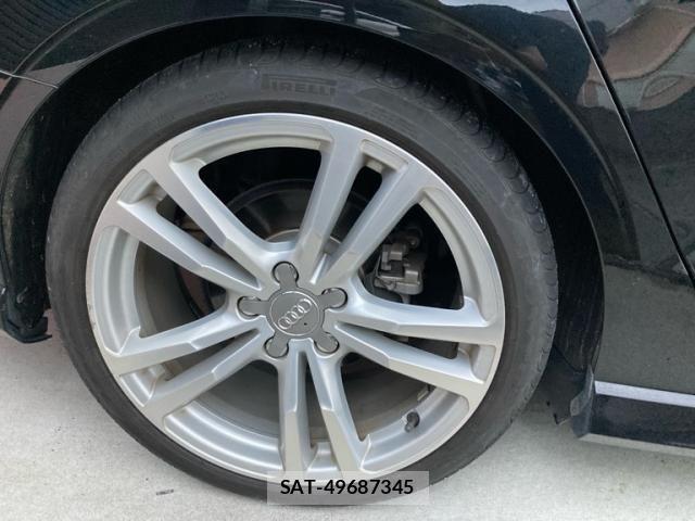 Audi A3 SEDAN 2018-09 8740543-6