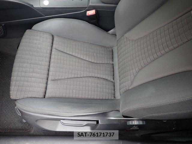 Audi A3 SEDAN 2014-11 8740540-21