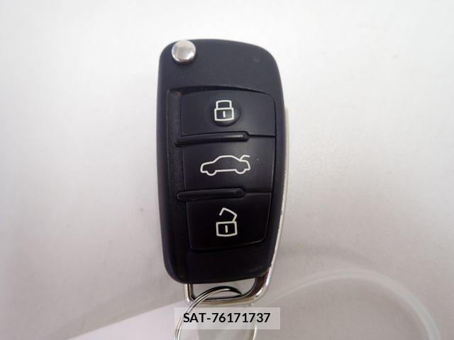 Audi A3 SEDAN 2014-11 8740540-27