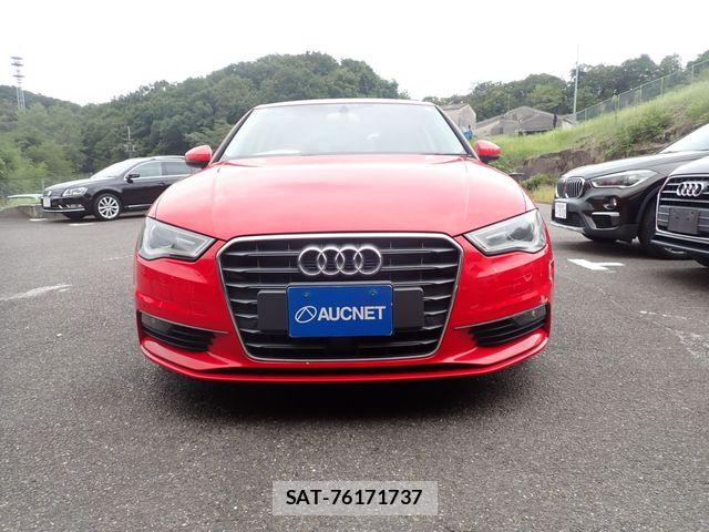 Audi A3 SEDAN 2014-11 8740540-4