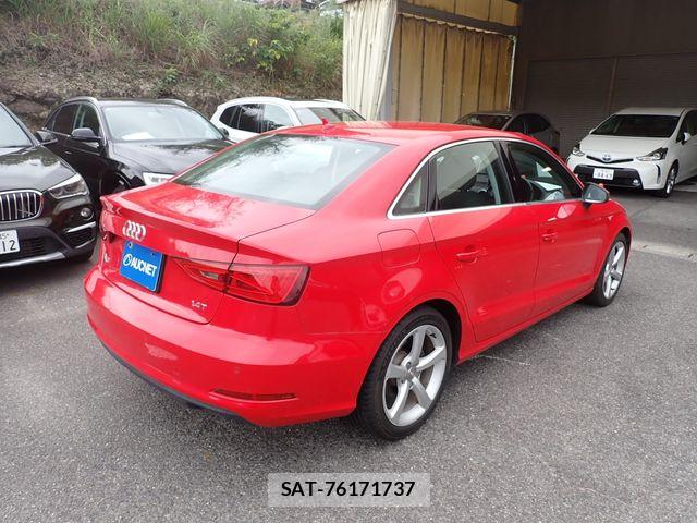Audi A3 SEDAN 2014-11 8740540-6