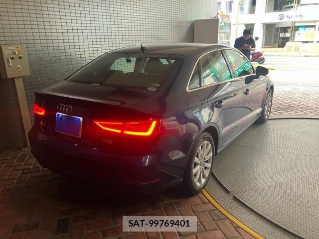 Audi A3 SEDAN 2016-11 8779522-2