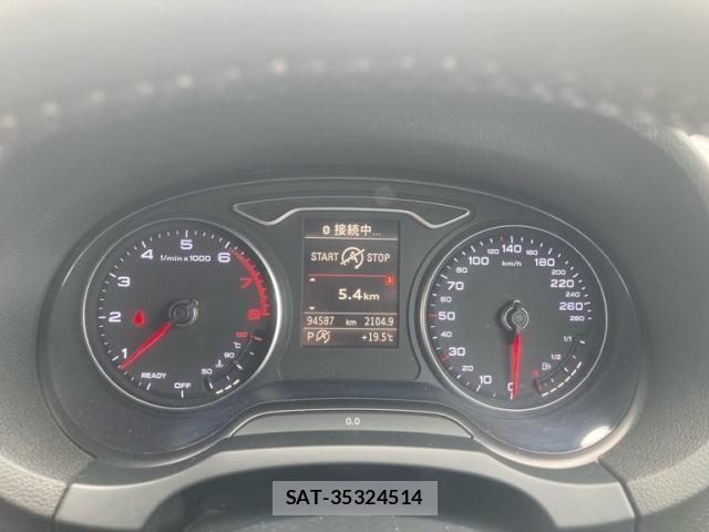 Audi A3 SEDAN 2015-11 8779523-18