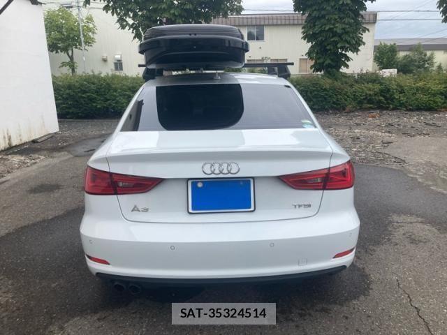 Audi A3 SEDAN 2015-11 8779523-5