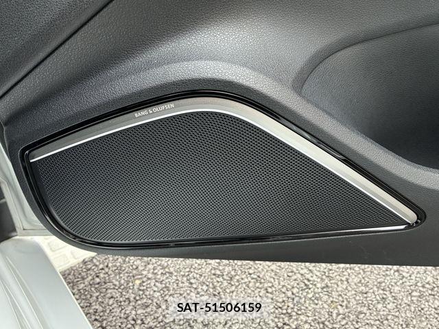 Audi A3 SEDAN 2017-06 8827887-19