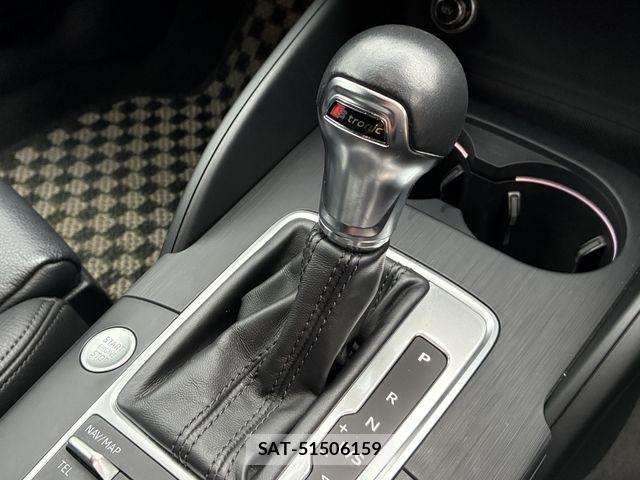Audi A3 SEDAN 2017-06 8827887-22