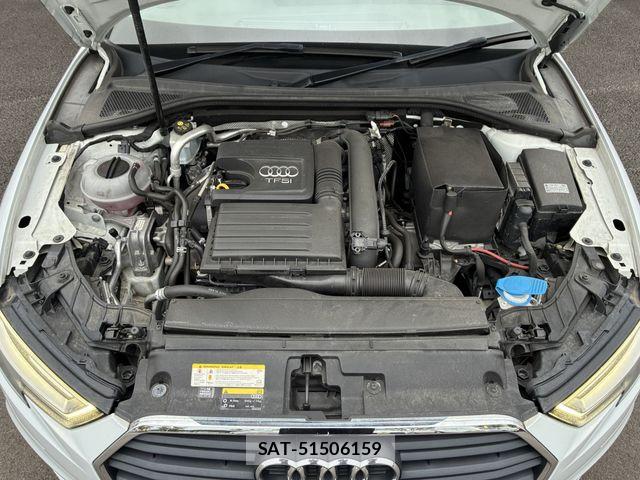 Audi A3 SEDAN 2017-06 8827887-25