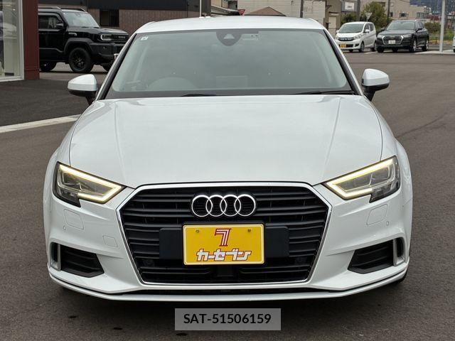 Audi A3 SEDAN 2017-06 8827887-4