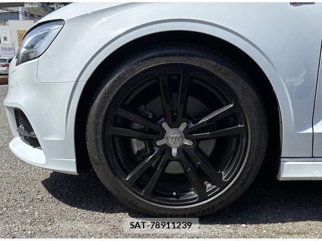 Audi A3 SEDAN 2017-09 8883312-5