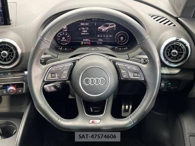 Audi A3 2018-07 841655-10