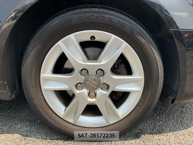 Audi A3 2011-06 1135699-29