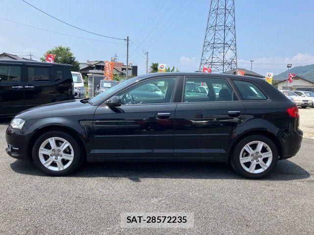 Audi A3 2011-06 1135699-8