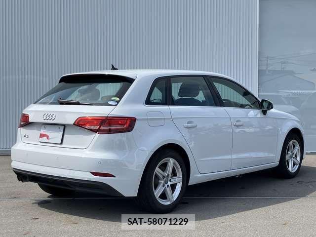 Audi A3 2019-04 1171012-5