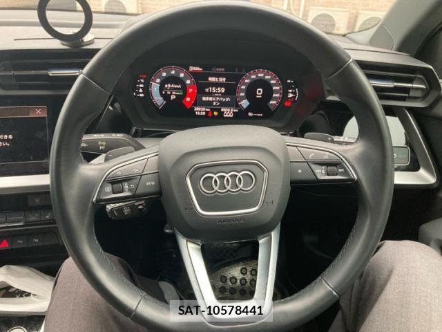 Audi A3 2021-05 1329674-9