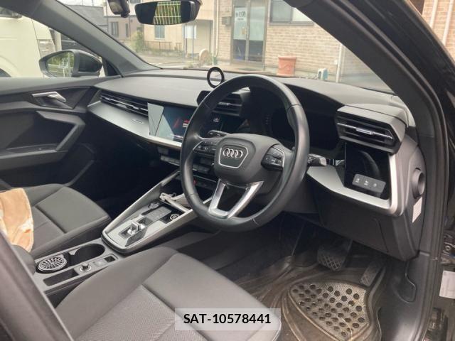 Audi A3 2021-05 1329674-6