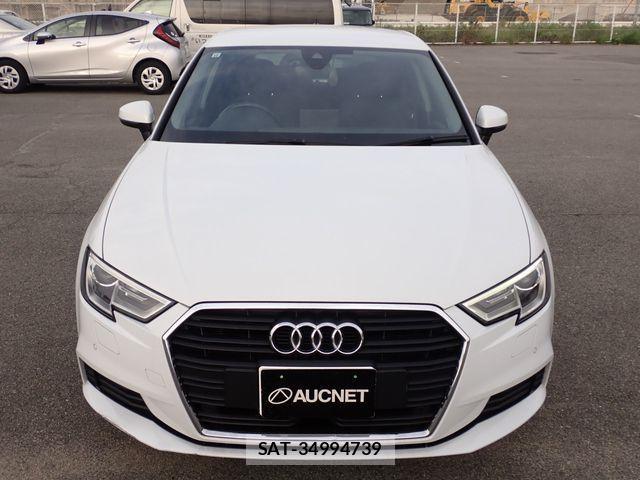 Audi A3 2019-09 1389146-4