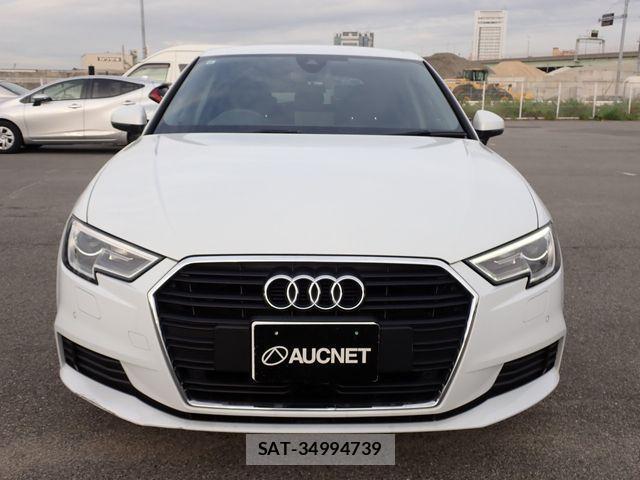Audi A3 2019-09 1389146-5