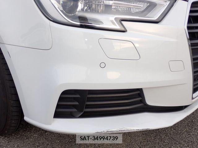 Audi A3 2019-09 1389146-8