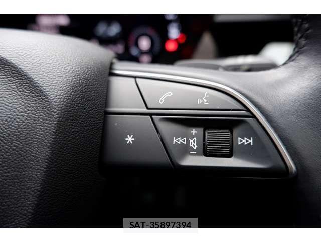 Audi A3 2021-08 2006240-12