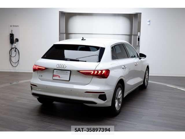 Audi A3 2021-08 2006240-4