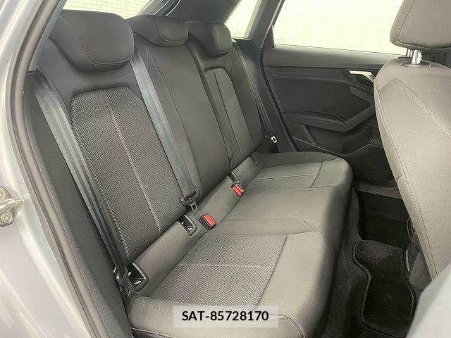 Audi A3 2021-08 2726522-9
