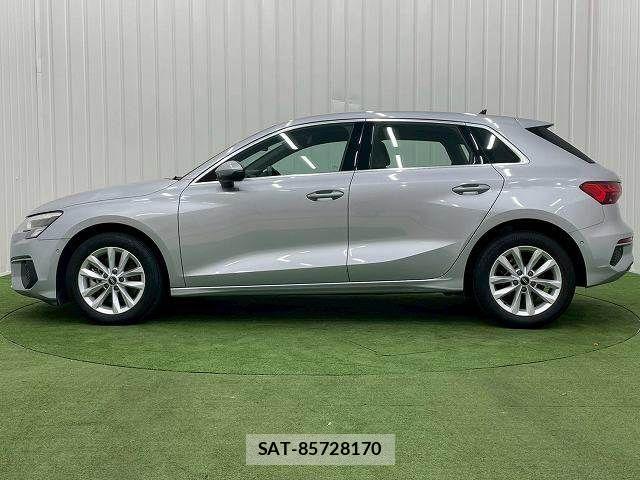 Audi A3 2021-08 2726522-13