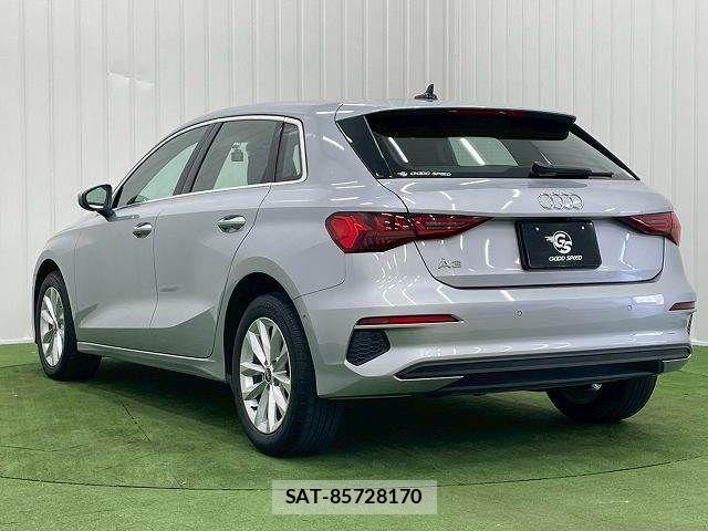 Audi A3 2021-08 2726522-16