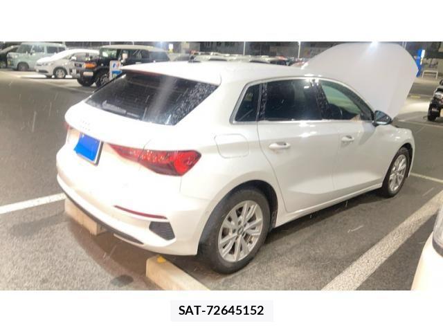 Audi A3 2022-01 3355544-9
