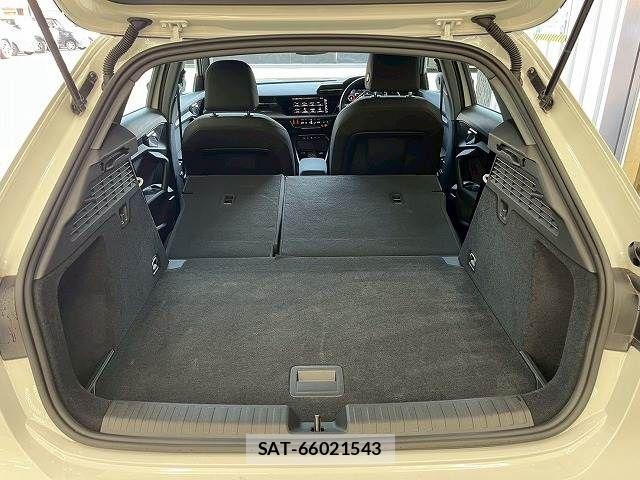 Audi A3 2021-10 6009412-10
