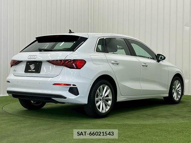 Audi A3 2021-10 6009412-15
