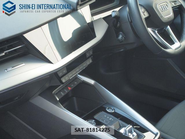 Audi A3 2021-06 6009419-11